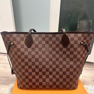Louis Vuitton Neverfull MM